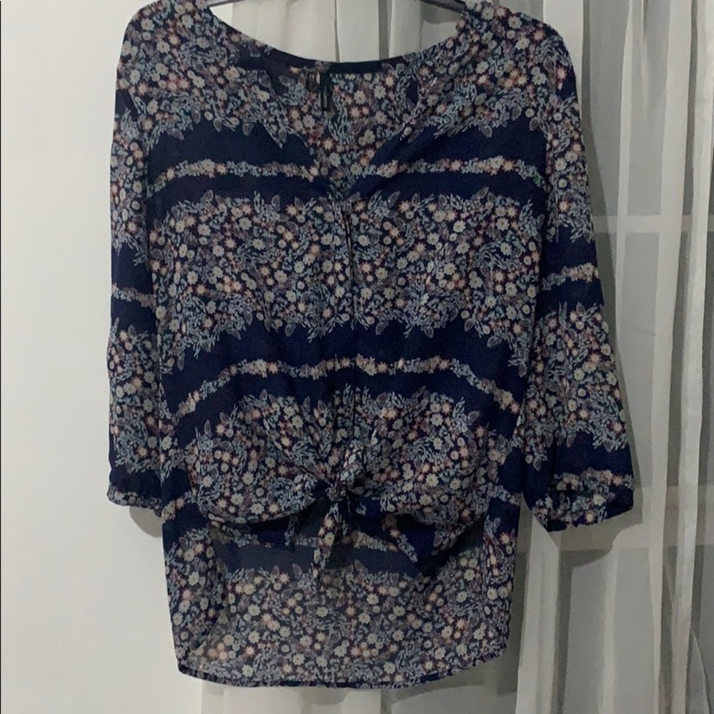 Women’s blouse